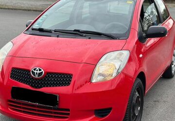 Toyota Yaris 145.000 km 1.999 &euro; Springe 31832