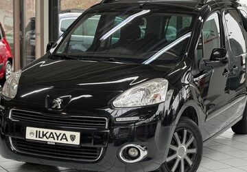 Peugeot Partner 114.000 km 8.390 &euro; Giesen 31180