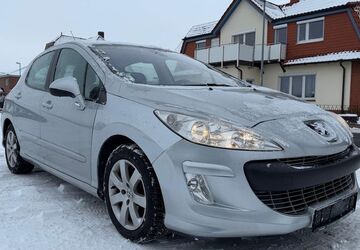 Peugeot 308 122.000 km 4.700 &euro; Garbsen 30827