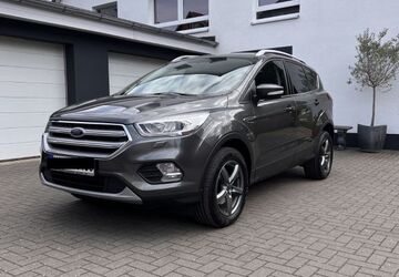 Ford Kuga 99.990 km 11.590 &euro; Sarstedt 31157