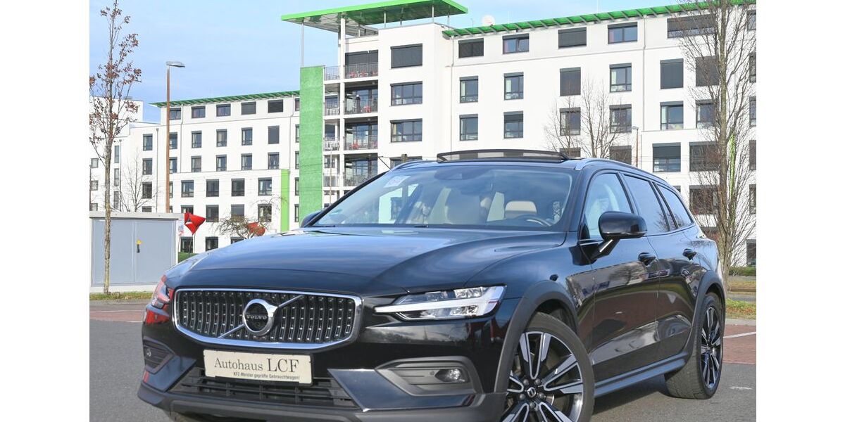 Volvo V60 Cross Country 146.676 km 22.999 &euro; Laatzen 30880