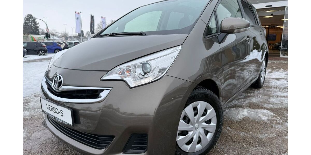 Toyota Verso-S 55.299 km 11.990 &euro; Hildesheim 31137