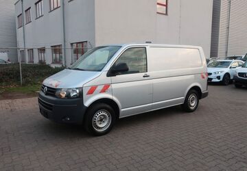 VW T5 Transporter 274.065 km 8.300 &euro; Hannover 30179