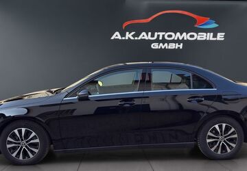 Mercedes-Benz A 180 11.826 km 29.990 &euro; Langenhagen 30855