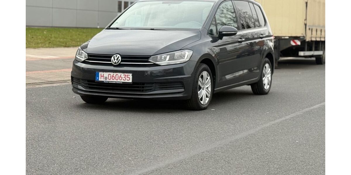 VW Touran 140.000 km 14.200 &euro; Hannover 30179