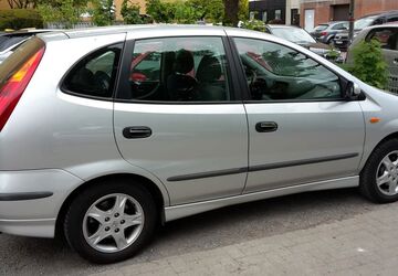 Nissan Almera Tino 103.000 km 4.100 &euro; Hannover 30455