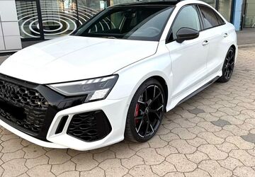 Audi RS3 13.800 km 57.500 &euro; Hannover 30165
