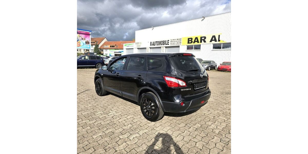 Nissan Qashqai+2 196.000 km 5.700 &euro; Garbsen/ Hannover 30827