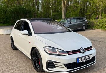 VW Golf 115.000 km 22.500 &euro; Haste 31559