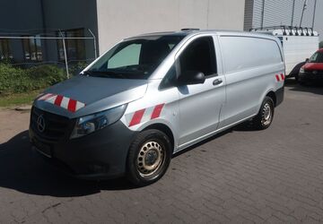 Mercedes-Benz Vito 204.378 km 15.500 &euro; Hannover 30179