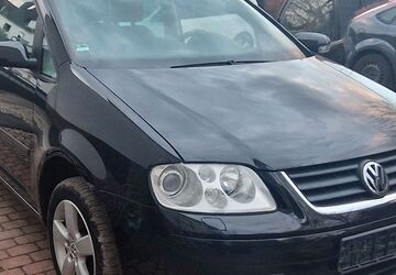 VW Touran 268.000 km 1.200 &euro; LEHRTE 31275