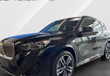 BMW iX1 4.900 km 50.190 &euro; Wunstorf 31515
