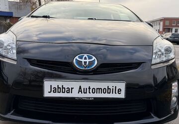 Toyota Prius 90.300 km 9.300 &euro; Hannover 30179