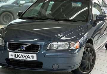 Volvo S60 167.000 km 6.490 &euro; Giessen / Emmerke 31180