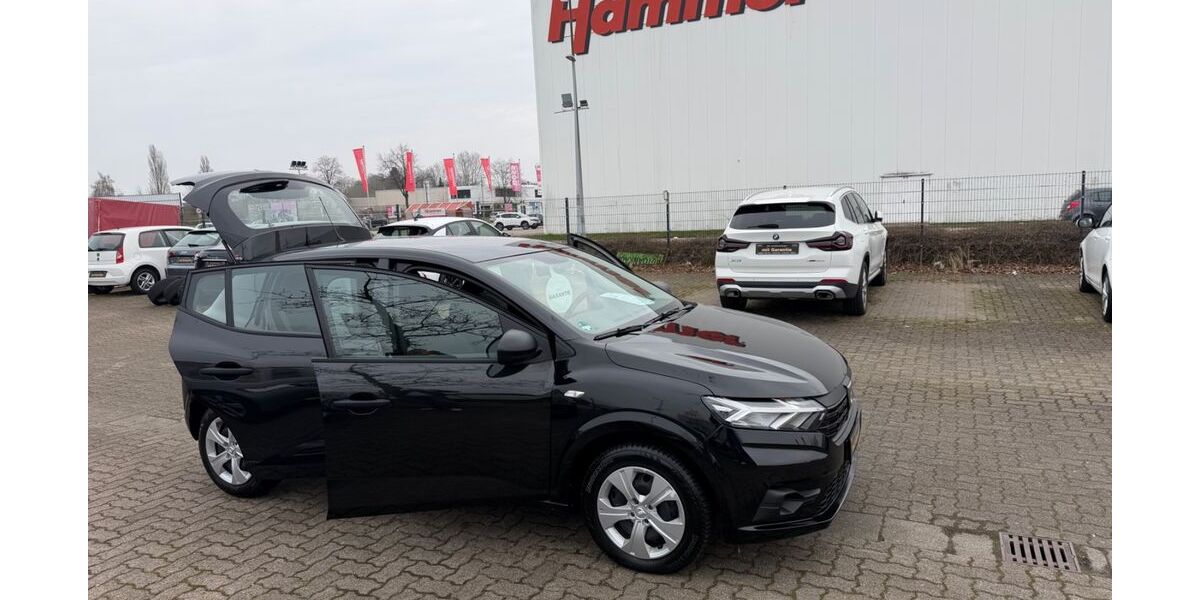 Dacia Sandero 45.000 km 10.999 &euro; Hannover/altwarmbüchen 30916