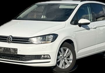 VW Touran 276.844 km 11.490 &euro; Garbsen 30827