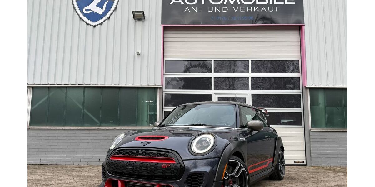 Mini John Cooper Works Coupé 2.000 km 49.000 &euro; Burgwedel 30938
