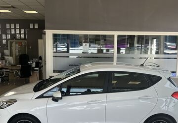 Ford Fiesta 9.672 km 11.990 &euro; Hannover 30419
