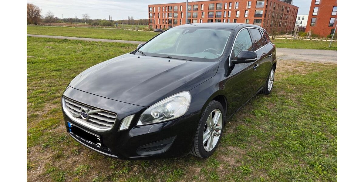 Volvo V60 208.000 km 6.100 &euro; Hannover 30419