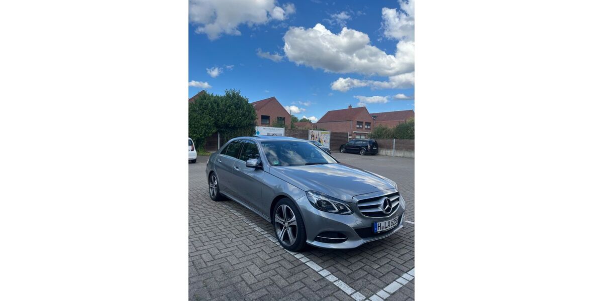 Mercedes-Benz E 250 206.000 km 15.700 &euro; Hannover 30459