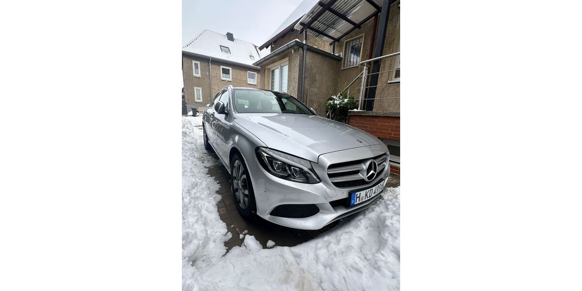 Mercedes-Benz C 220 147.000 km 17.990 &euro; Hannover 30176
