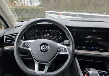 VW Touareg 137.000 km 36.000 &euro; Hannover 30179