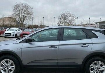 Opel Grandland (X) 29.500 km 19.900 &euro; Hannover 30459
