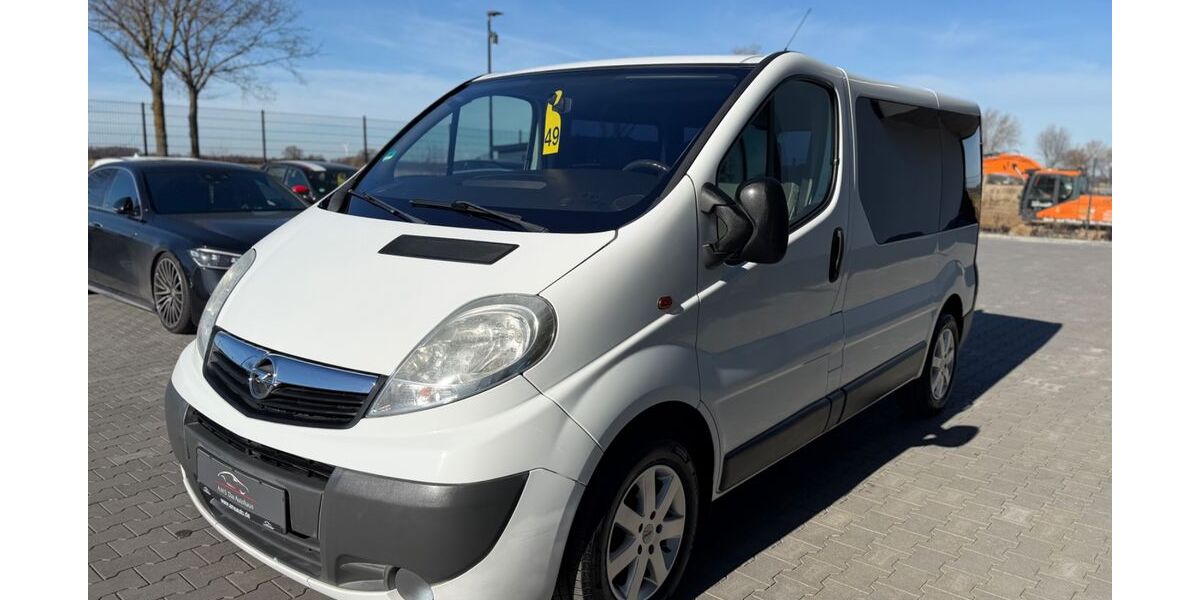 Opel Vivaro 227.480 km 7.450 &euro; Barsinghausen ( bei Hannover ) 30890