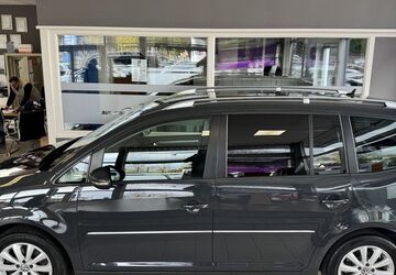 VW Touran 75.994 km 15.990 &euro; Hannover 30419