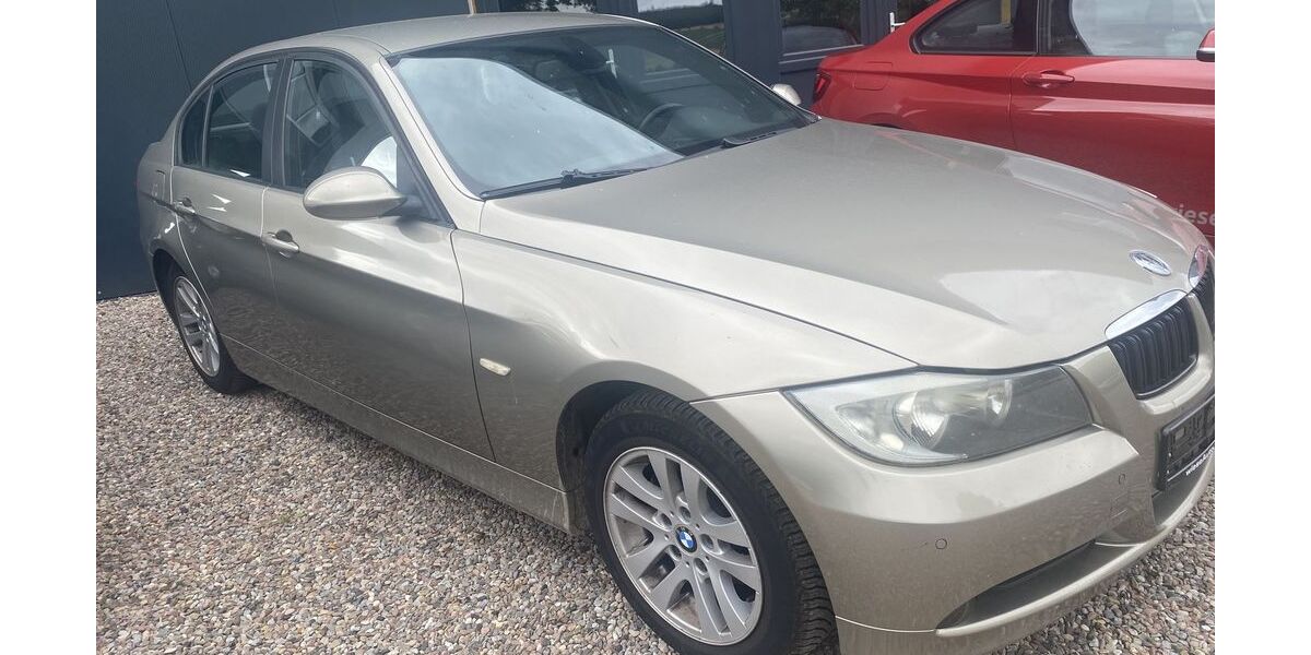 BMW 318 198.500 km 3.950 &euro; Bad Münder am Deister 31848