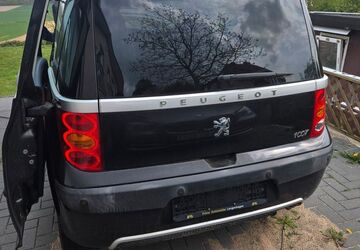 Peugeot 1007 157.000 km 998 &euro; Springe 31832