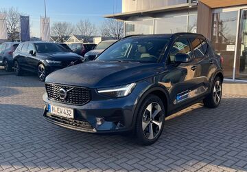 Volvo XC40 6.000 km 38.250 &euro; Hannover 30179