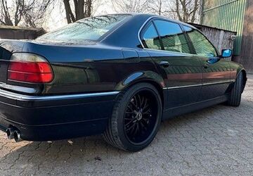 BMW 750 200.245 km 26.150 &euro; Wennigsen 30974