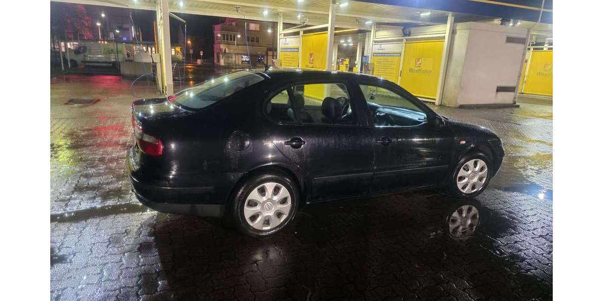 Seat Toledo 192.500 km 2.500 &euro; Hannover 30519