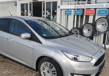 Ford Focus 72.960 km 8.999 &euro; Garbsen 30827