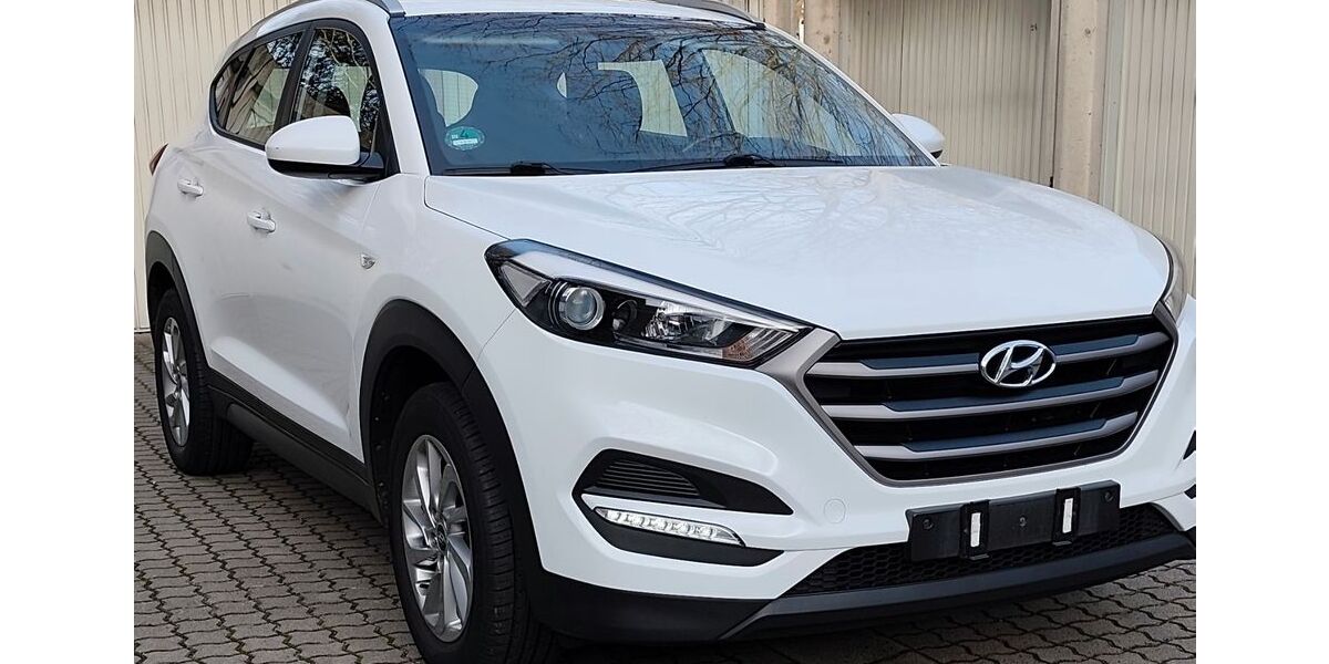 Hyundai TUCSON 85.000 km 13.700 &euro; Hannover 30457