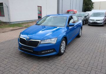 Skoda Superb 183.371 km 14.900 &euro; Hannover 30179