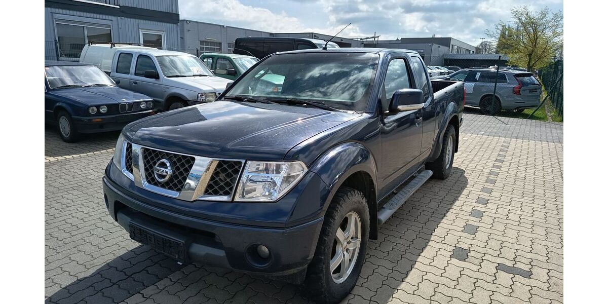 Nissan Navara 298.850 km 3.500 &euro; Hannover 30179