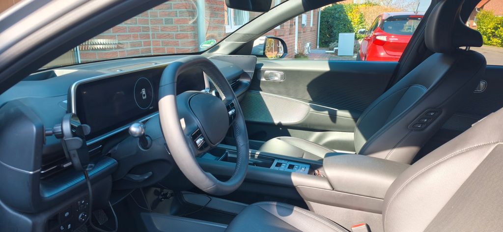 Hyundai IONIQ 6 25.400 km 29.300 &euro; Rodenberg 31552