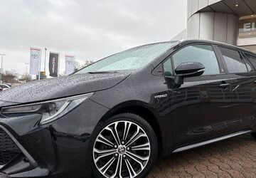 Toyota Corolla 47.986 km 23.990 &euro; Hildesheim 31137