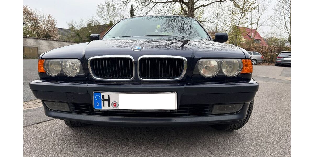 BMW 728 295.000 km 4.900 &euro; Burgwedel 30938