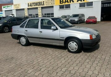 Opel Kadett E Beauty Lim. SEDAN GSD AUTOM- SERVO 74.000 km 6.950 &euro; Hannover 30179