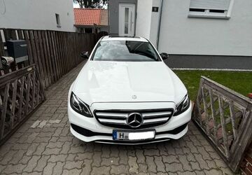 Mercedes-Benz E 200 160.000 km 20.000 &euro; Hannover 30629