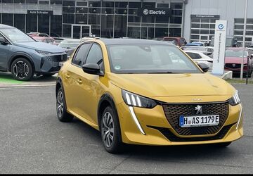 Peugeot 208 5.500 km 23.980 &euro; Garbsen 30826