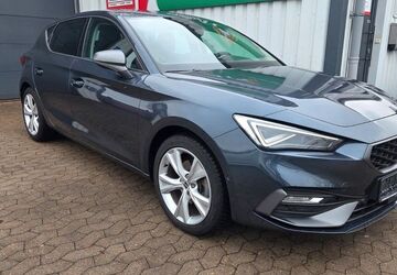 Seat Leon 25.500 km 24.899 &euro; Garbsen bei Hannover 30827