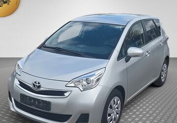 Toyota Verso-S 83.000 km 8.999 &euro; Hannover 30179