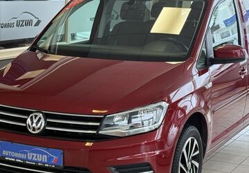 VW Caddy 207.651 km 16.990 &euro; Hannover 30419