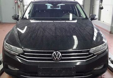 VW Passat Variant 296.000 km 12.990 &euro; Laatzen 30880