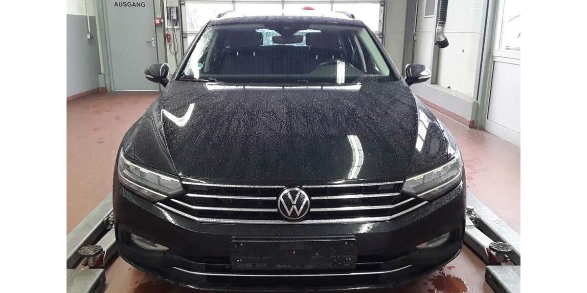 VW Passat Variant 296.000 km 12.990 &euro; Laatzen 30880