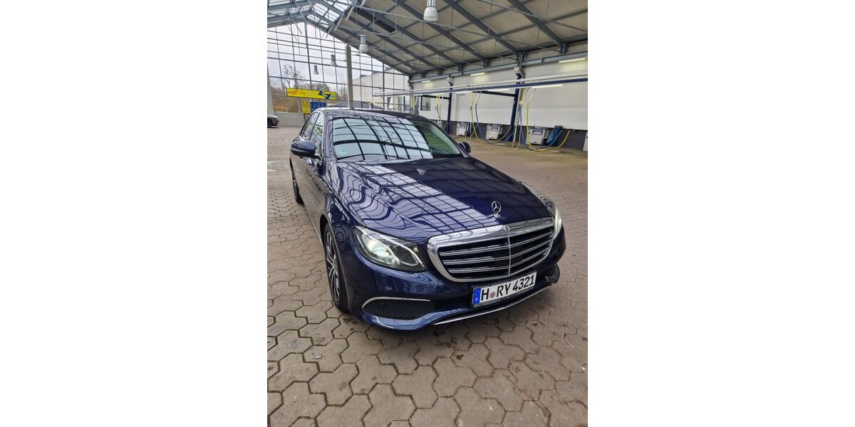 Mercedes-Benz E 400 186.000 km 26.950 &euro; Lehrte 31275